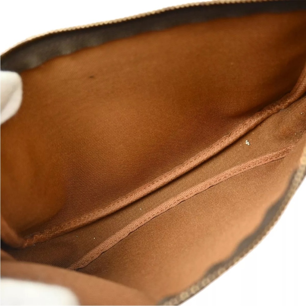 Louis Vuitton Brown Monogram Shoulder Bag with Gold Hardware - Picture 2 of 5